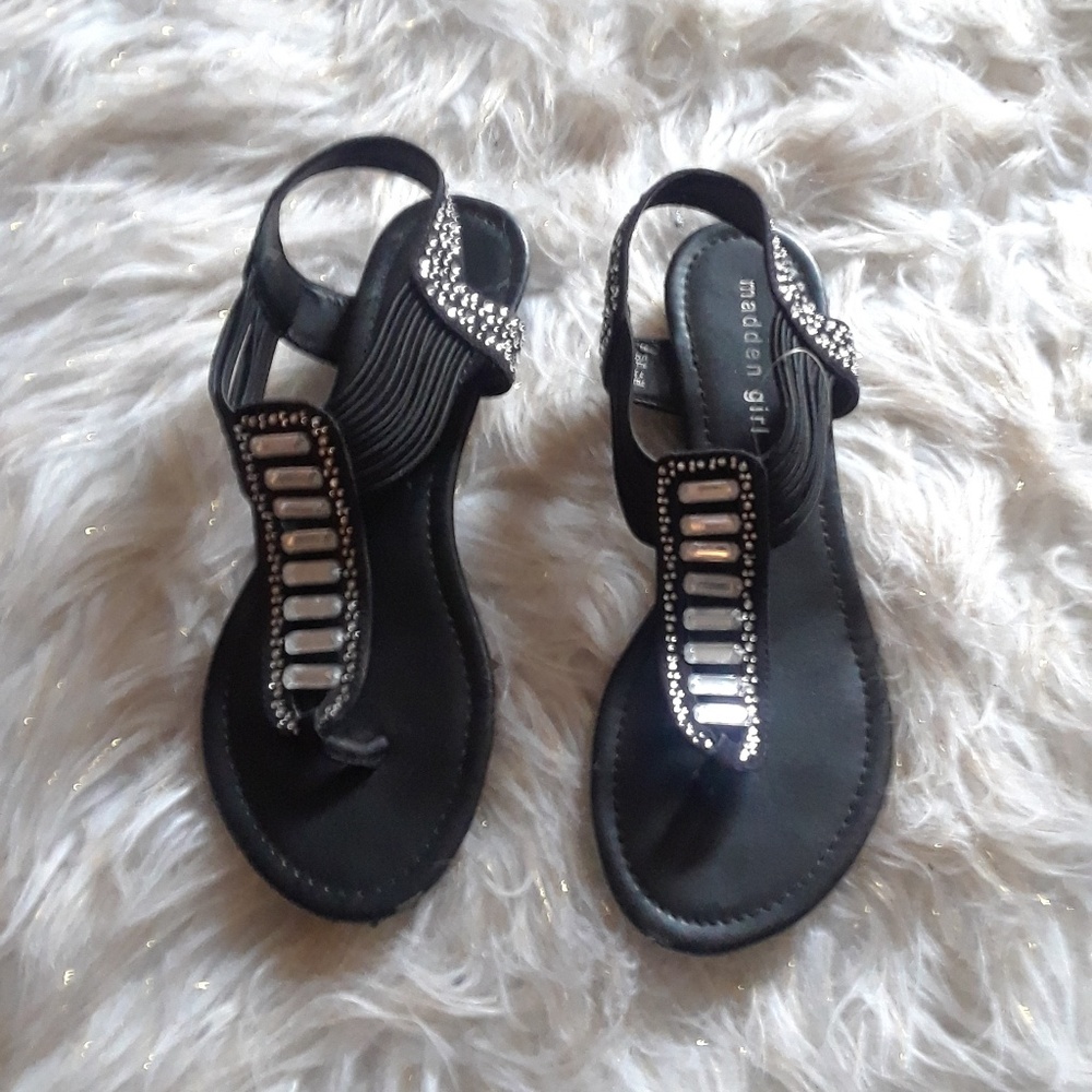 Size 8 Rhine stone sandles